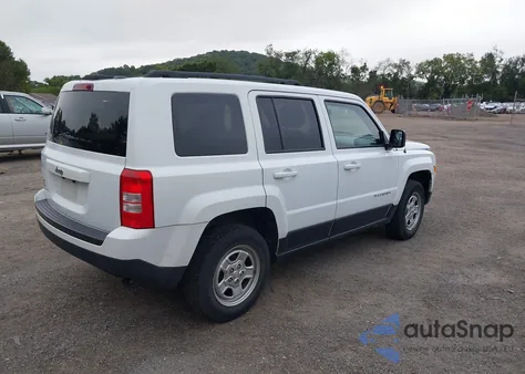 2016 Jeep Patriot Sport from USA, damaged, VIN 1C4NJRBB6GD594943